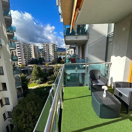 Marina Bay Apartman บูดาเปสต์ ภายนอก รูปภาพ