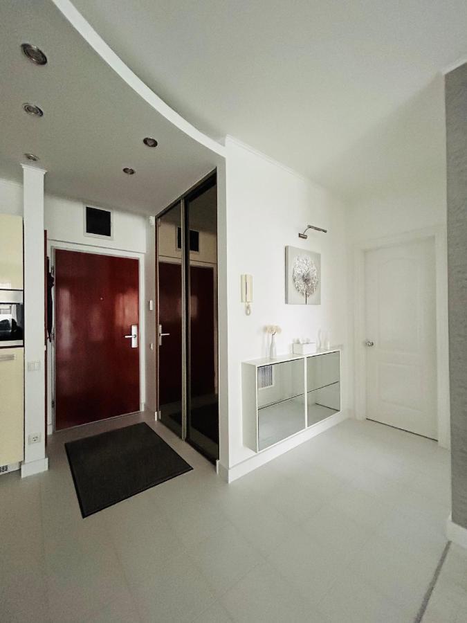 Marina Bay Apartman บูดาเปสต์ ภายนอก รูปภาพ