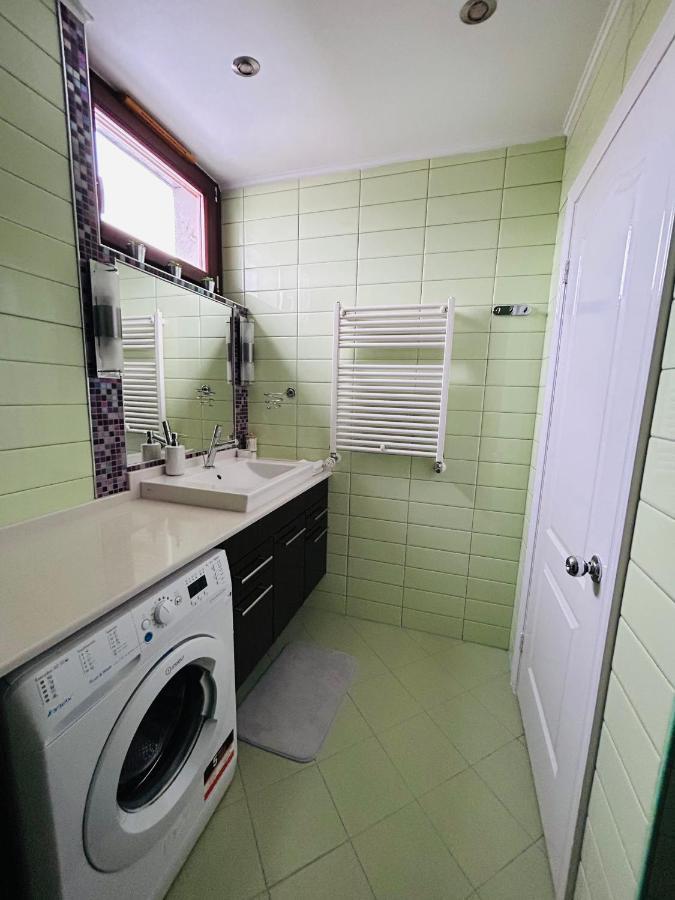 Marina Bay Apartman บูดาเปสต์ ภายนอก รูปภาพ